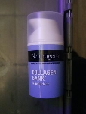 Neutrogena Collagen Bank Moisturizer